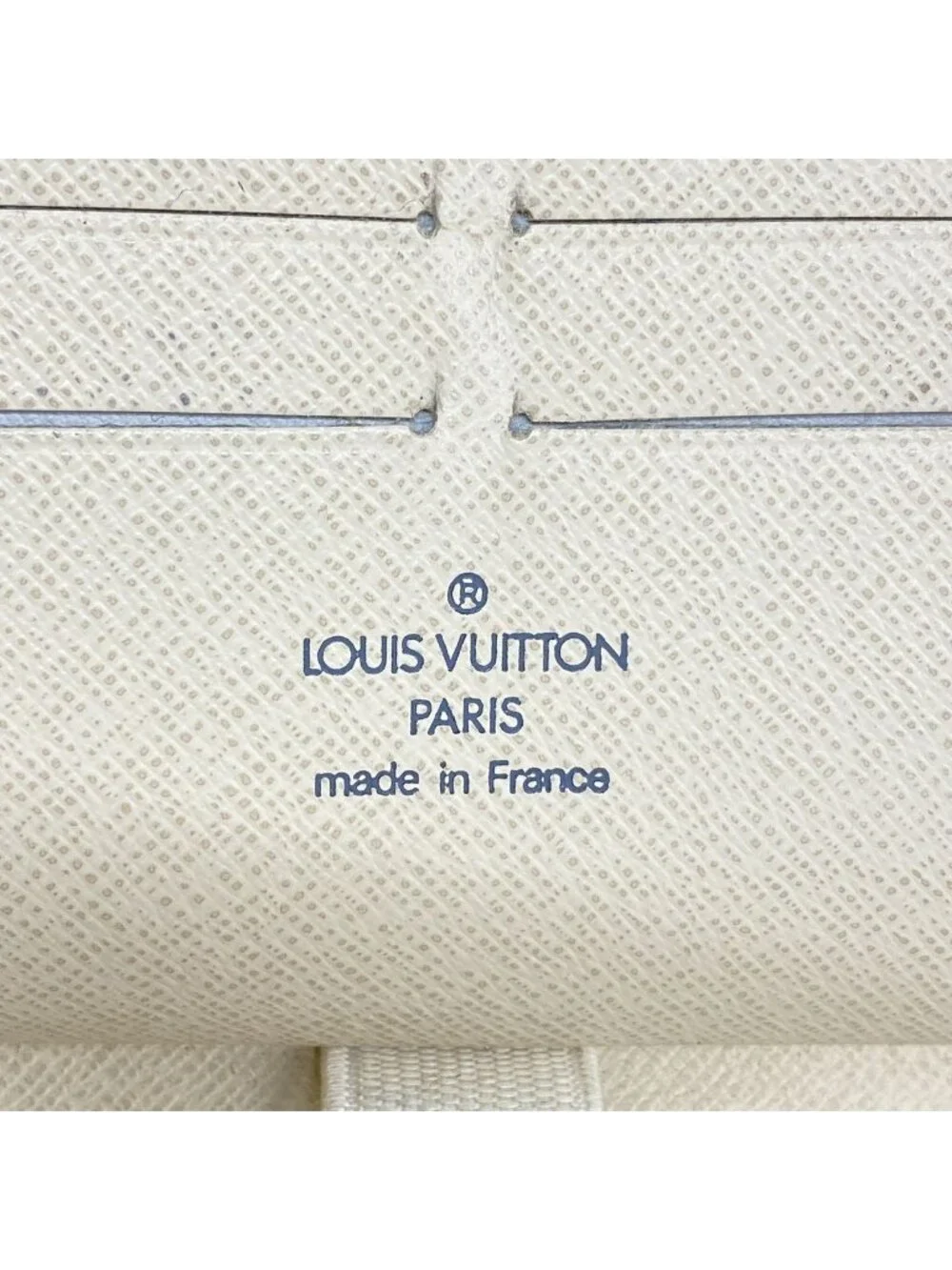 Louis Vuitton Wallet Damier Azur Zippy Organizer White